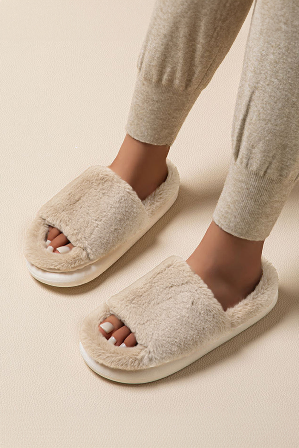 CloudWalkers | Dames pantoffels met dikke, harige, open zool, pluche, behaaglijke slippers voor binnen en buiten