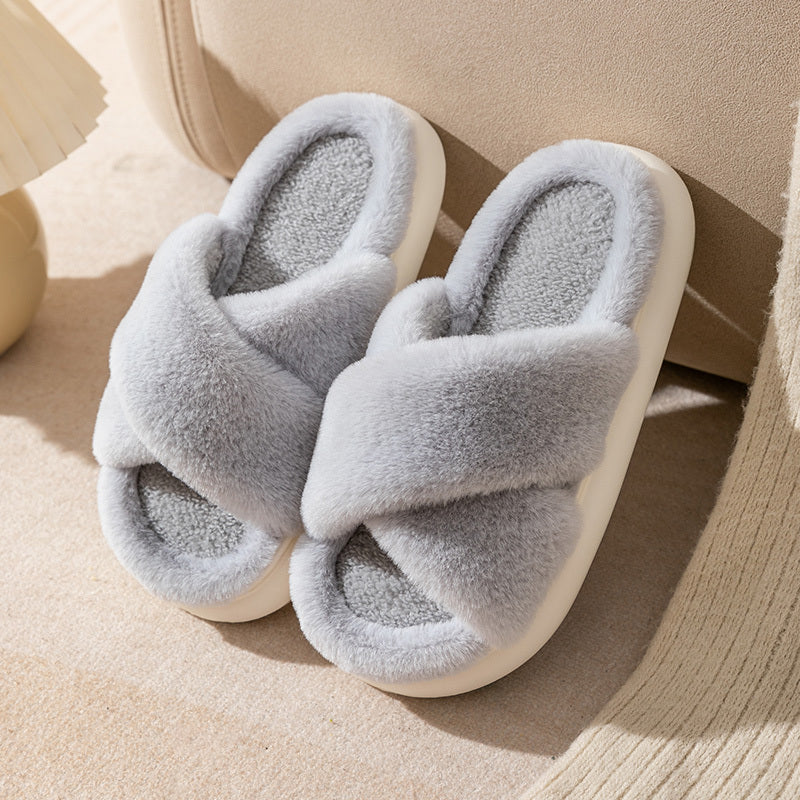 Tegan | Knusse fluffy pantoffels met kriskras band - Zacht pluche comfort, binnenschoenen